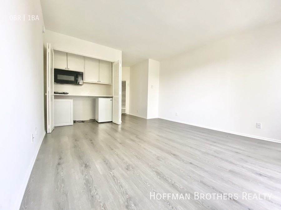 5105 Inglewood Blvd #210 - Photo 6 of 9
