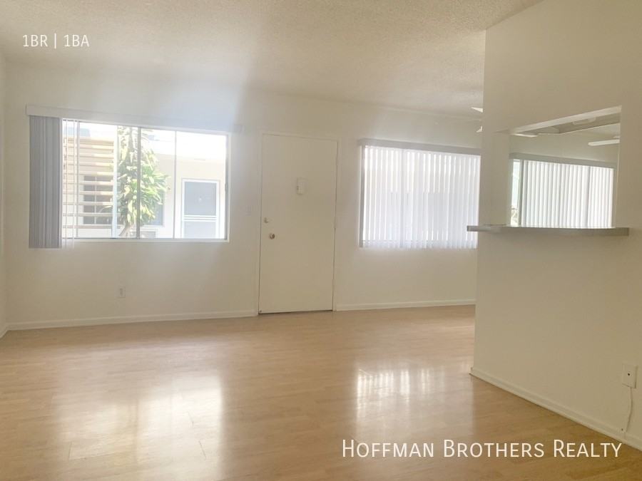 2311 S Bentley Ave #15 - Photo 5 of 8