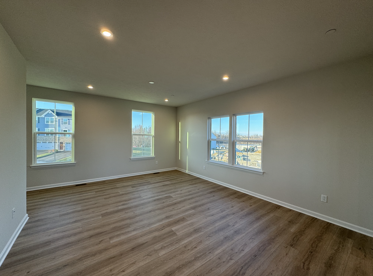 148 Crown St #NA - Photo 3 of 21