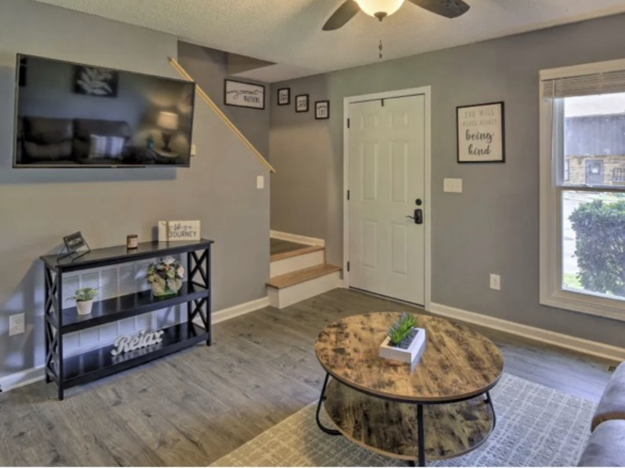 306 Emerald Dr #306 - Photo 5 of 15