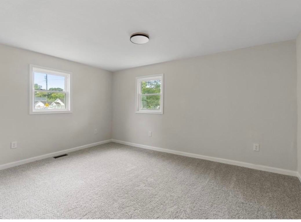 444 Wilson St #B - Photo 6 of 8