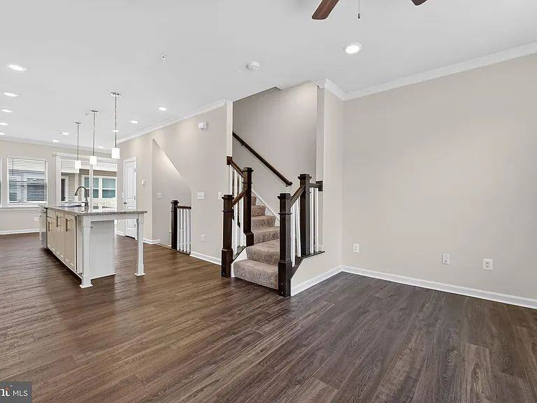 8041 Baxter St #8041 - Photo 7 of 22
