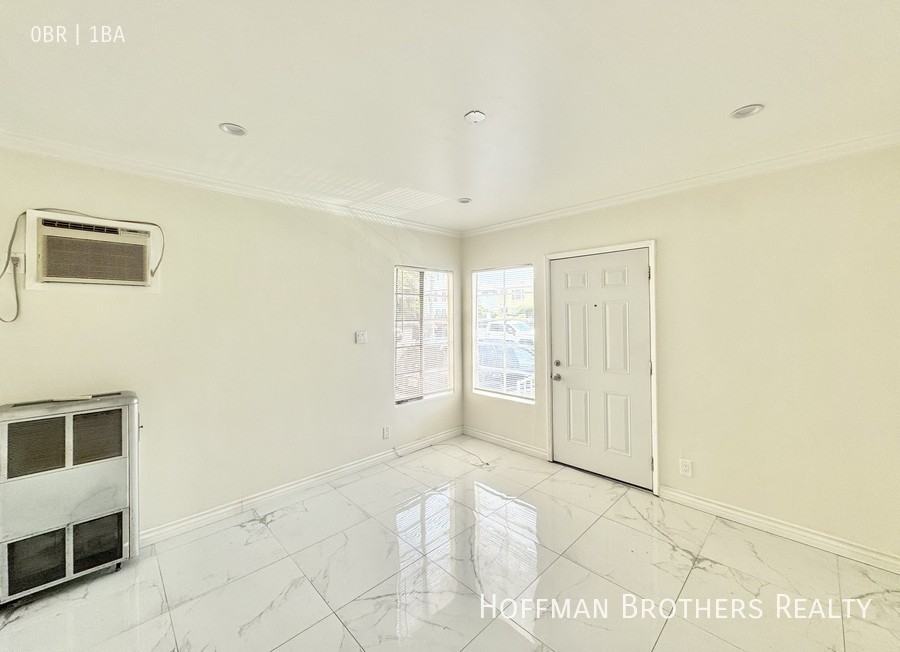 1209 S La Cienega Blvd #1209 - Photo 6 of 11