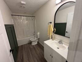 featured image of 3235 W Lynn St #NA