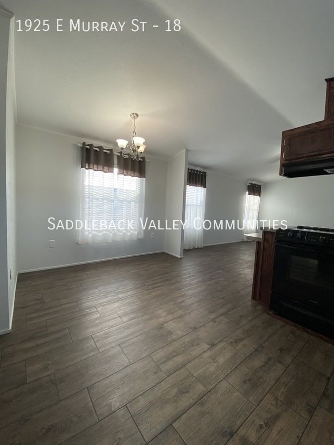 1925 E Murray St #18 - Photo 4 of 13
