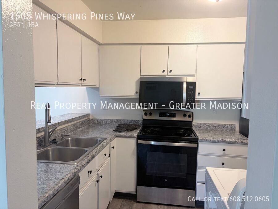 1605 Whispering Pines Way - Photo 6 of 14