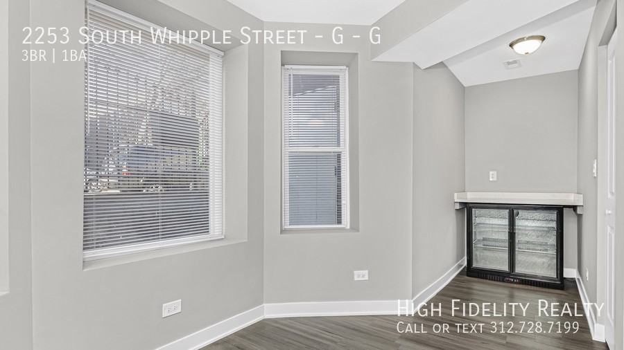 2253 S Whipple St #G - Photo 4 of 14