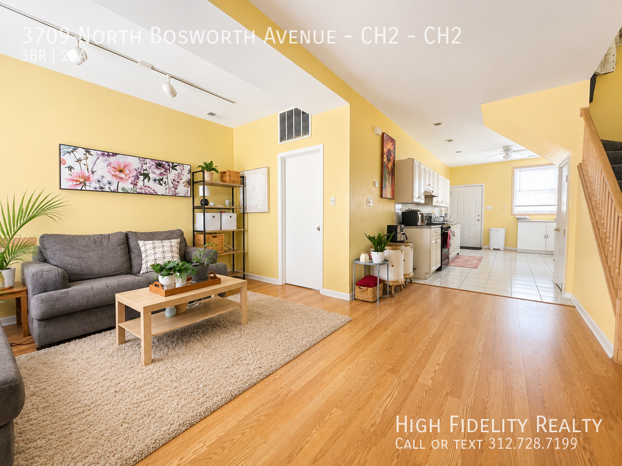 3709 N Bosworth Ave Apt 2ch #CH2 - Photo 2 of 9