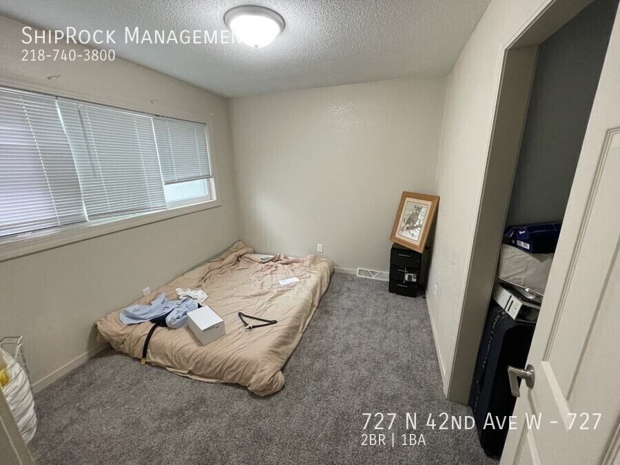 727 N 42nd Ave W #727 - Photo 7 of 8