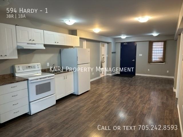 594 Hardy St #1 - Photo 4 of 15