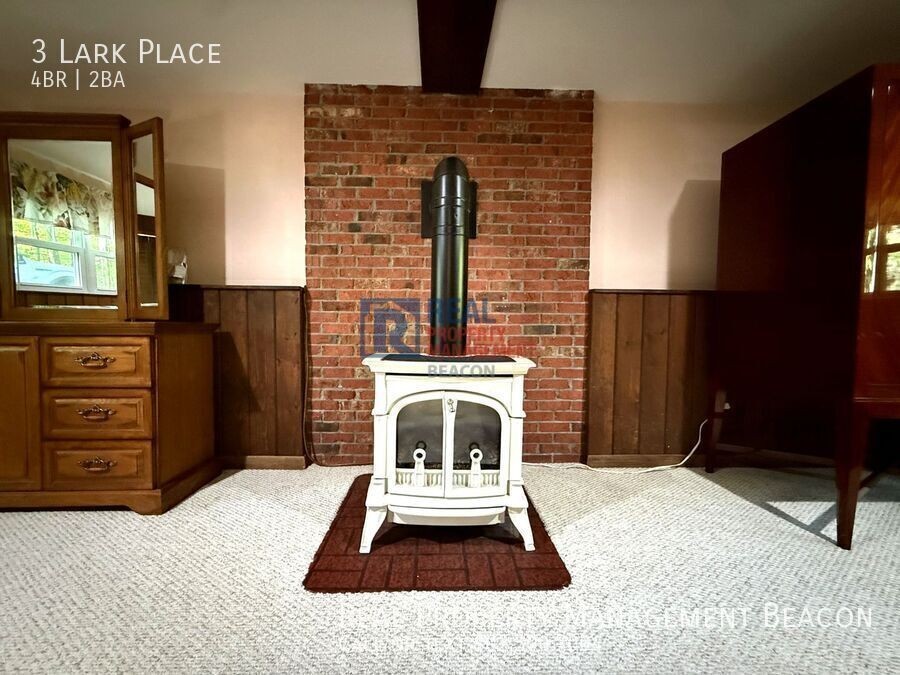 LARK & - Photo 4 of 22
