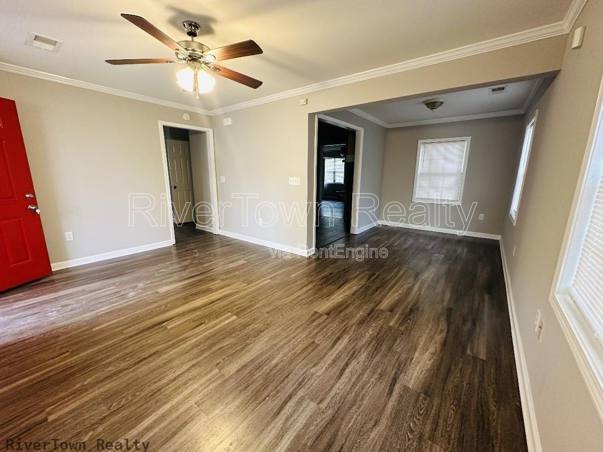 1223 Inman Cv - Photo 3 of 12