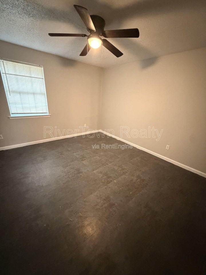1174 Railton Rd - Photo 4 of 7