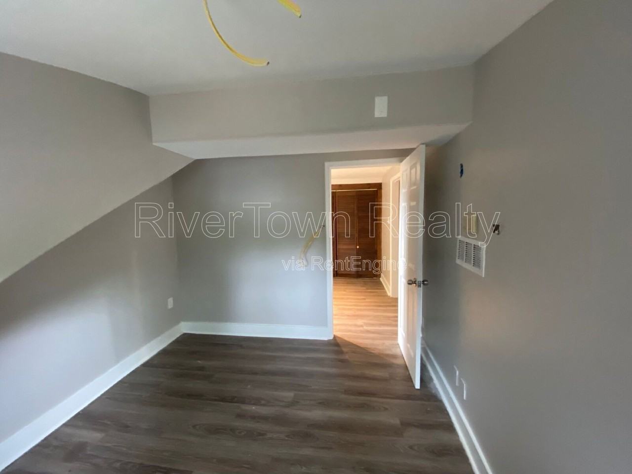 3526 Spottswood Ave #3 - Photo 6 of 7