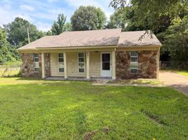 featured image of 691 Creekstone Cir