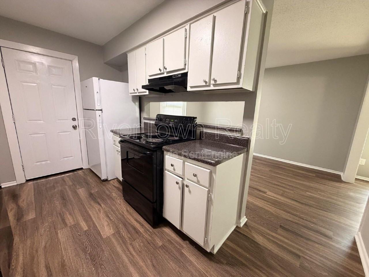 691 Creekstone Cir - Photo 6 of 18