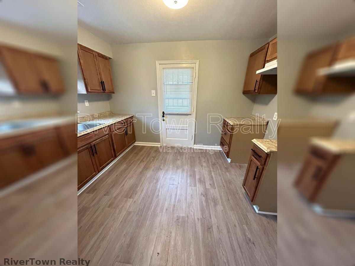 1048 Maria St - Photo 2 of 13