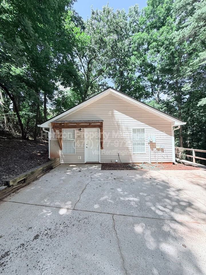 6610 Overton Cir - Photo 4 of 16