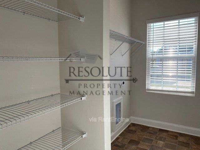 110 Level Dr - Photo 2 of 15