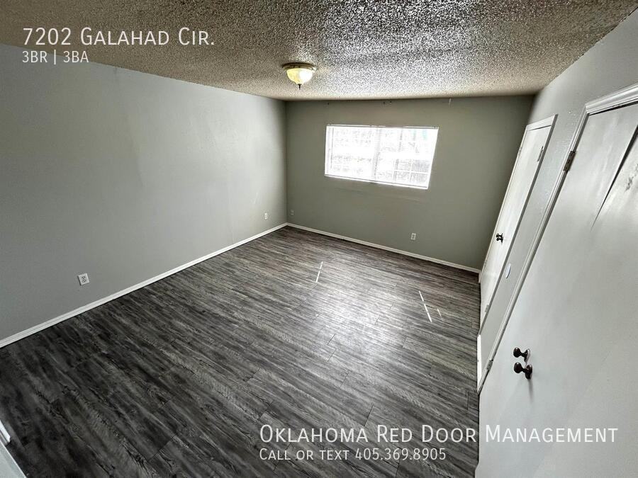 7202 Galahad Cir - Photo 5 of 25