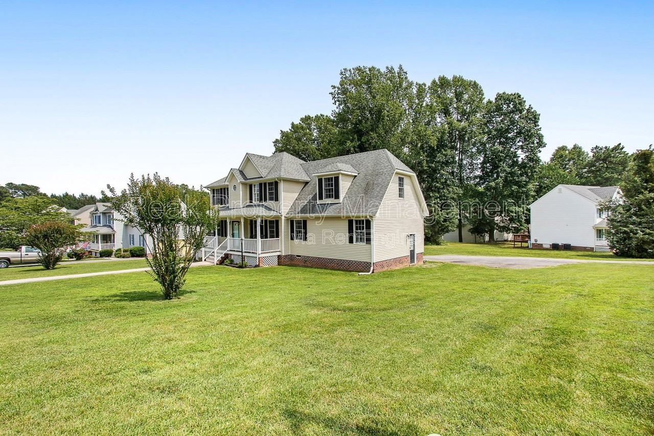 5824 Silver Fox Ln - Photo 5 of 33