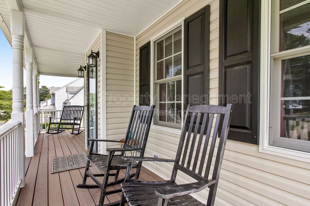 5824 Silver Fox Ln - Photo 7 of 33