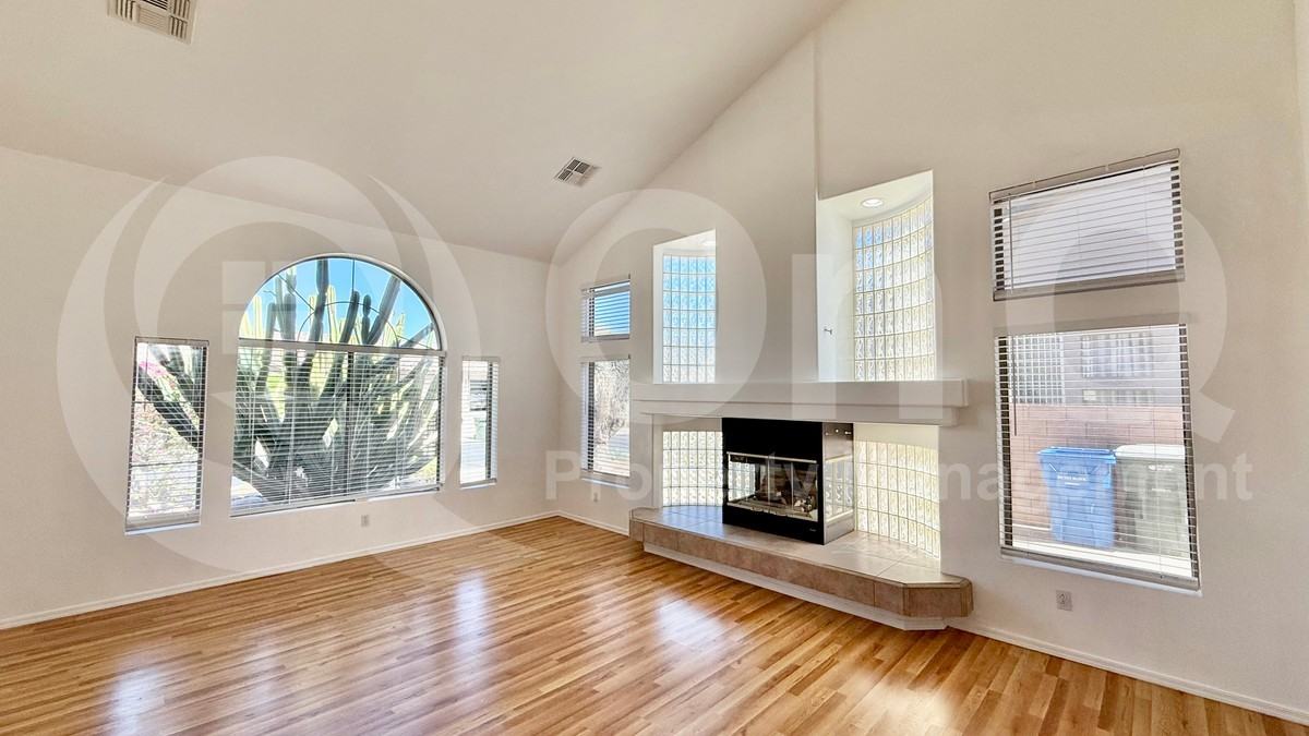 27822 N 47th St - Photo 5 of 43