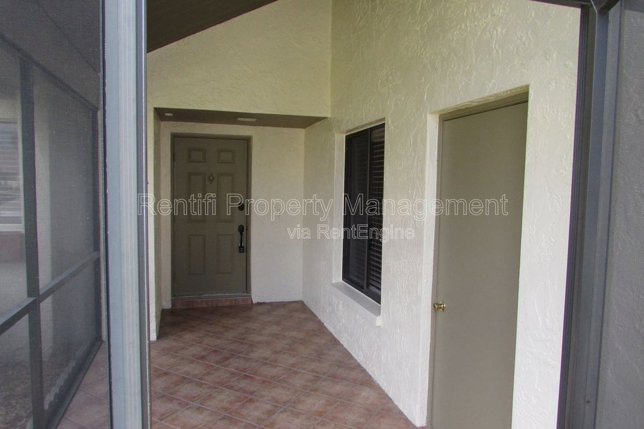 1727 Bent Tree Cir - Photo 2 of 45