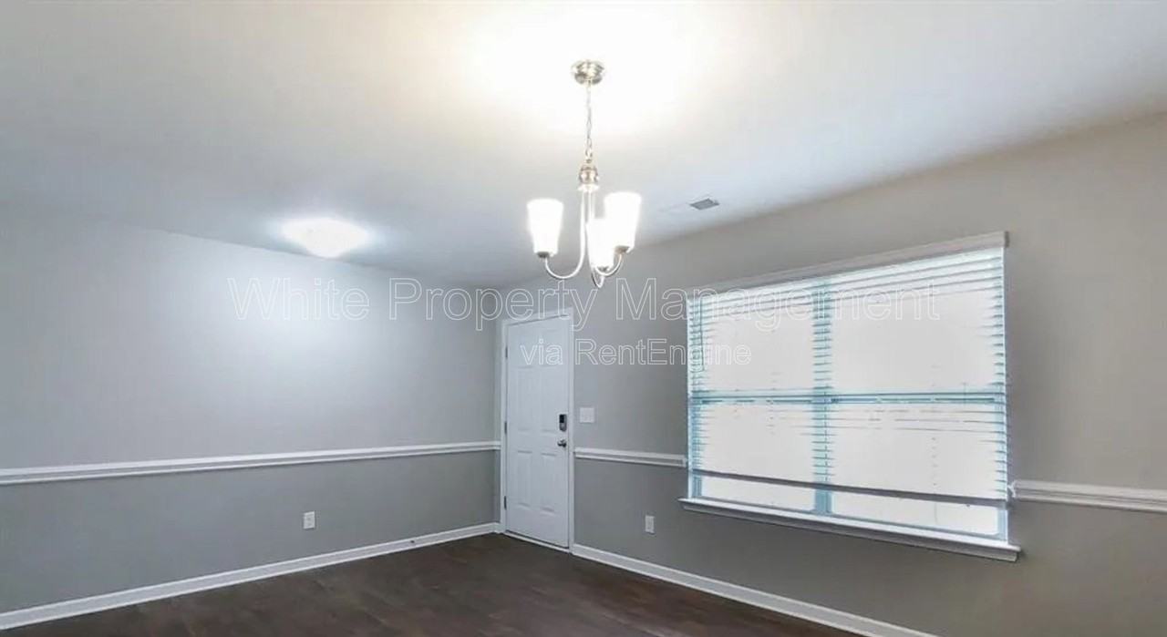 1525 Lilly Springs Pl - Photo 5 of 35