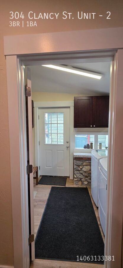 304 Clancy St #2 - Photo 3 of 12