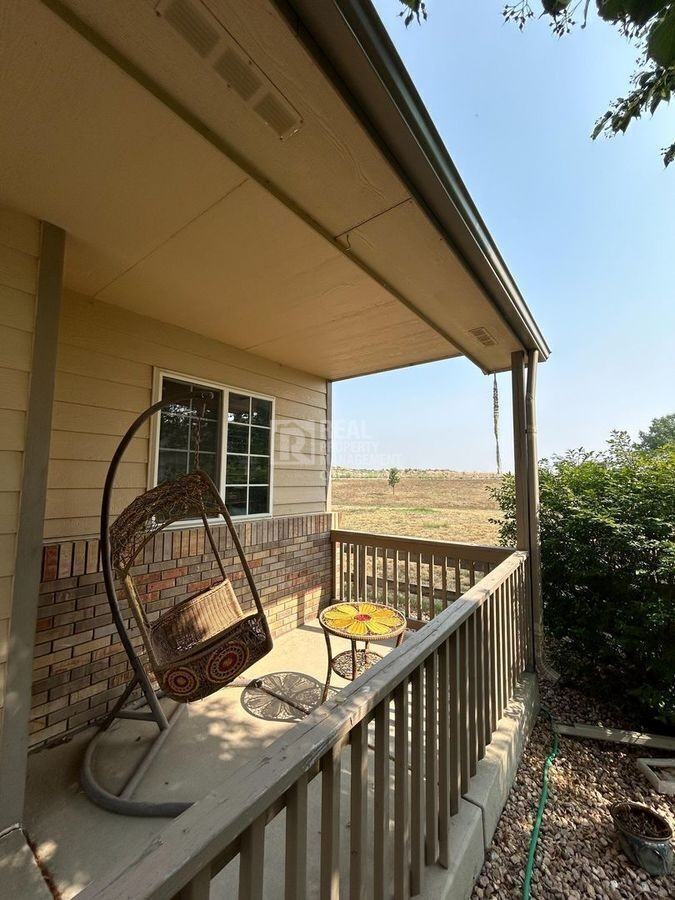 1574 S Growers Dr - Photo 3 of 50