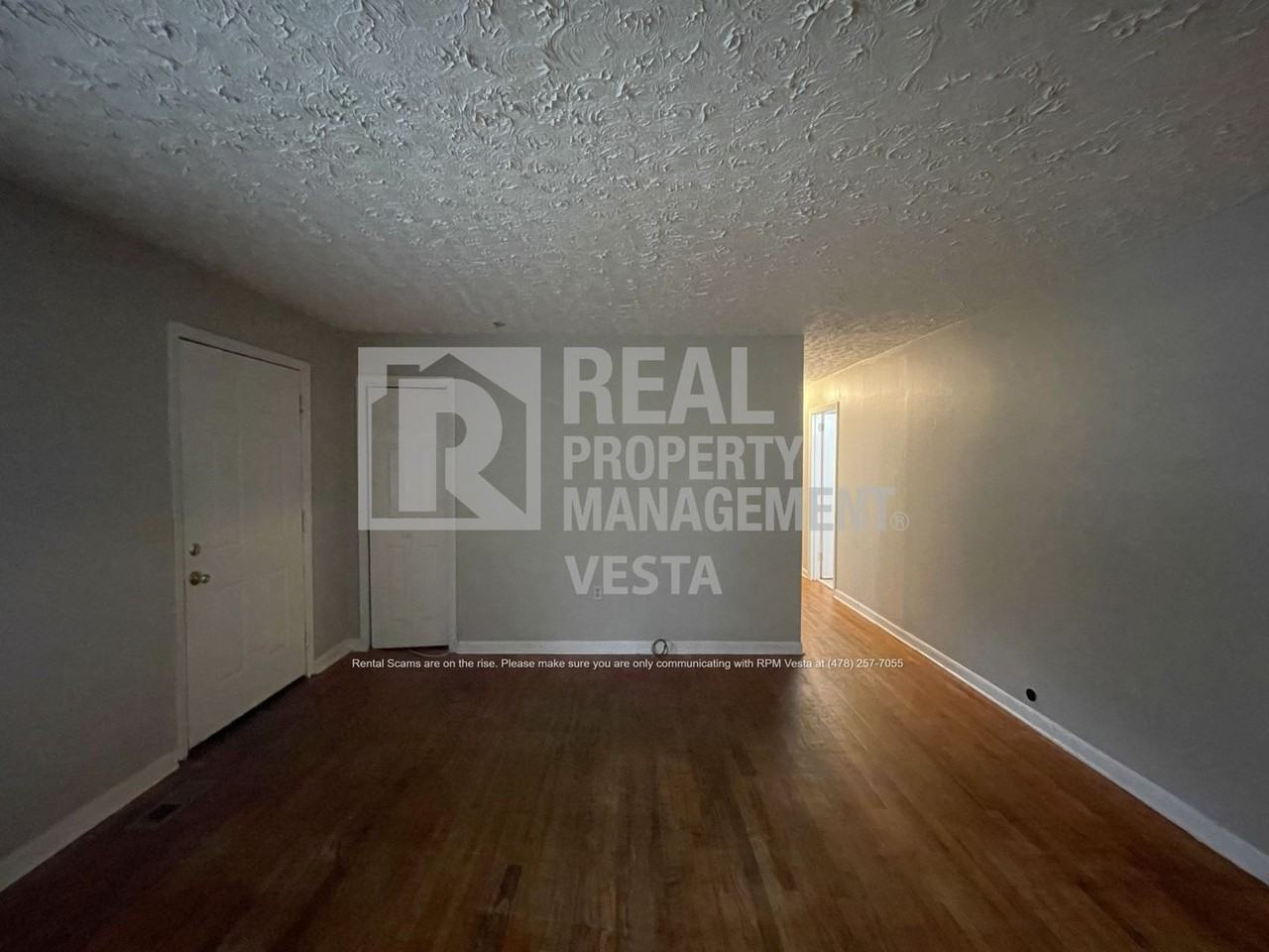 106 Hazel Dr - Photo 3 of 20