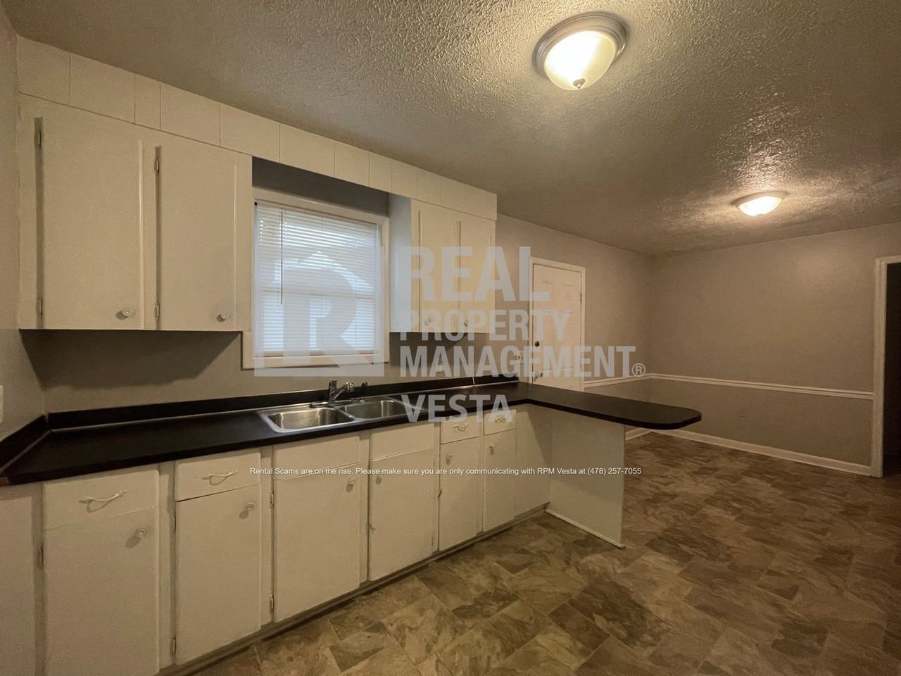 106 Hazel Dr - Photo 4 of 20