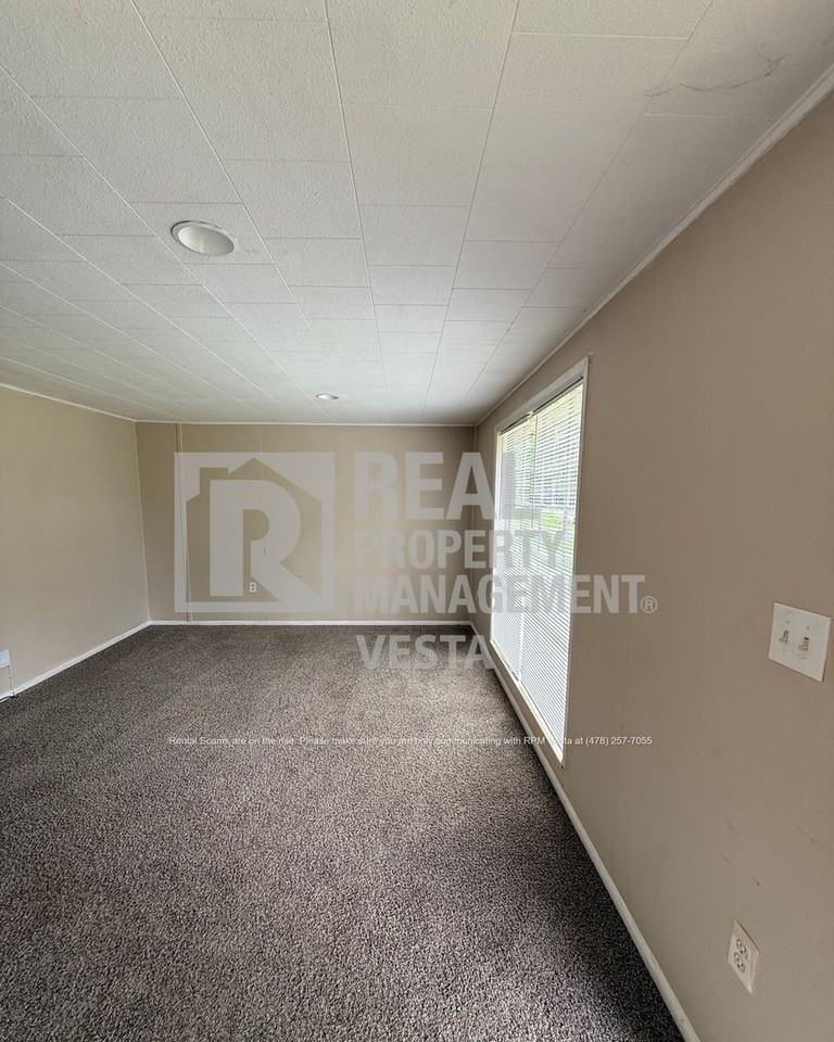 620 Cedarwood Dr - Photo 5 of 14
