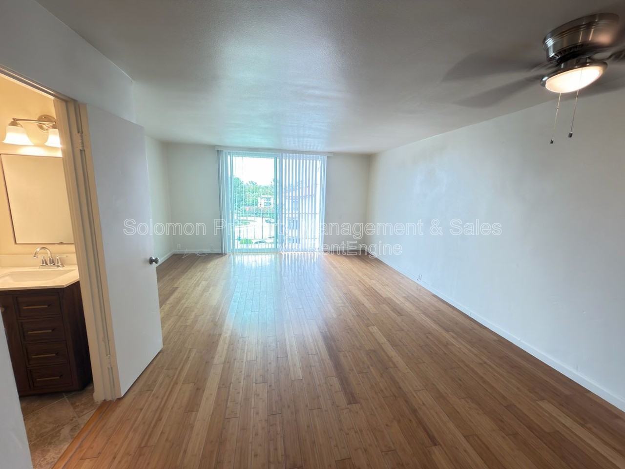 4477 Mentone St #202 - Photo 6 of 23