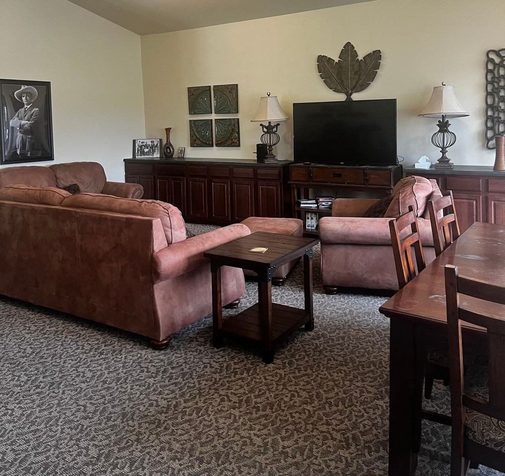 Hickory Ridge Apartments - Photo 7 of 12