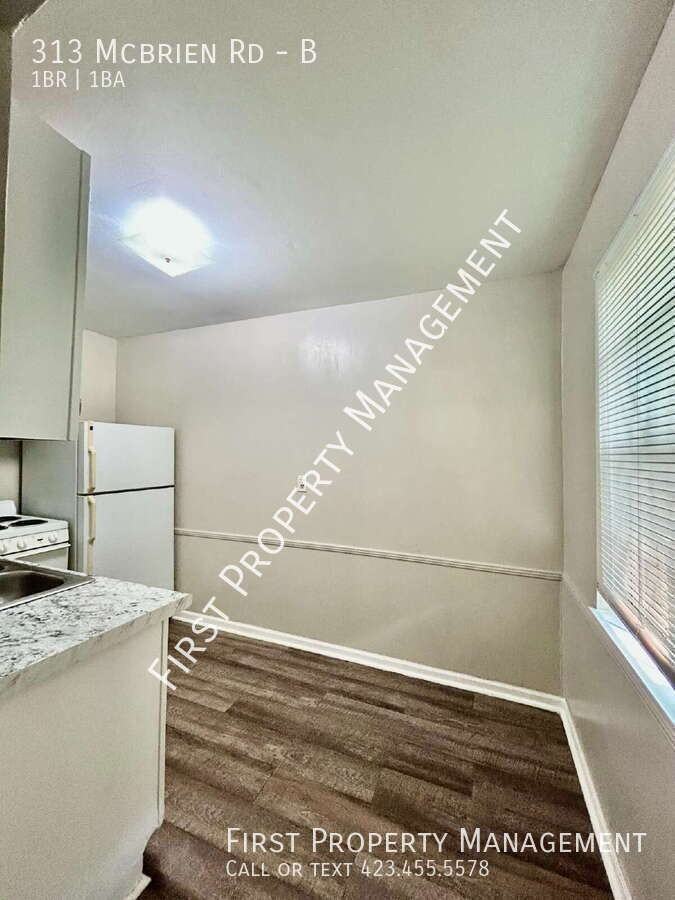 313 Mcbrien Rd #B - Photo 6 of 11
