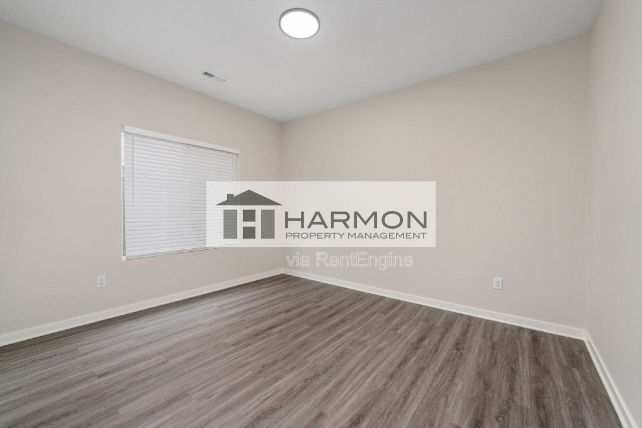 3304 W 9th St N - Photo 6 of 14