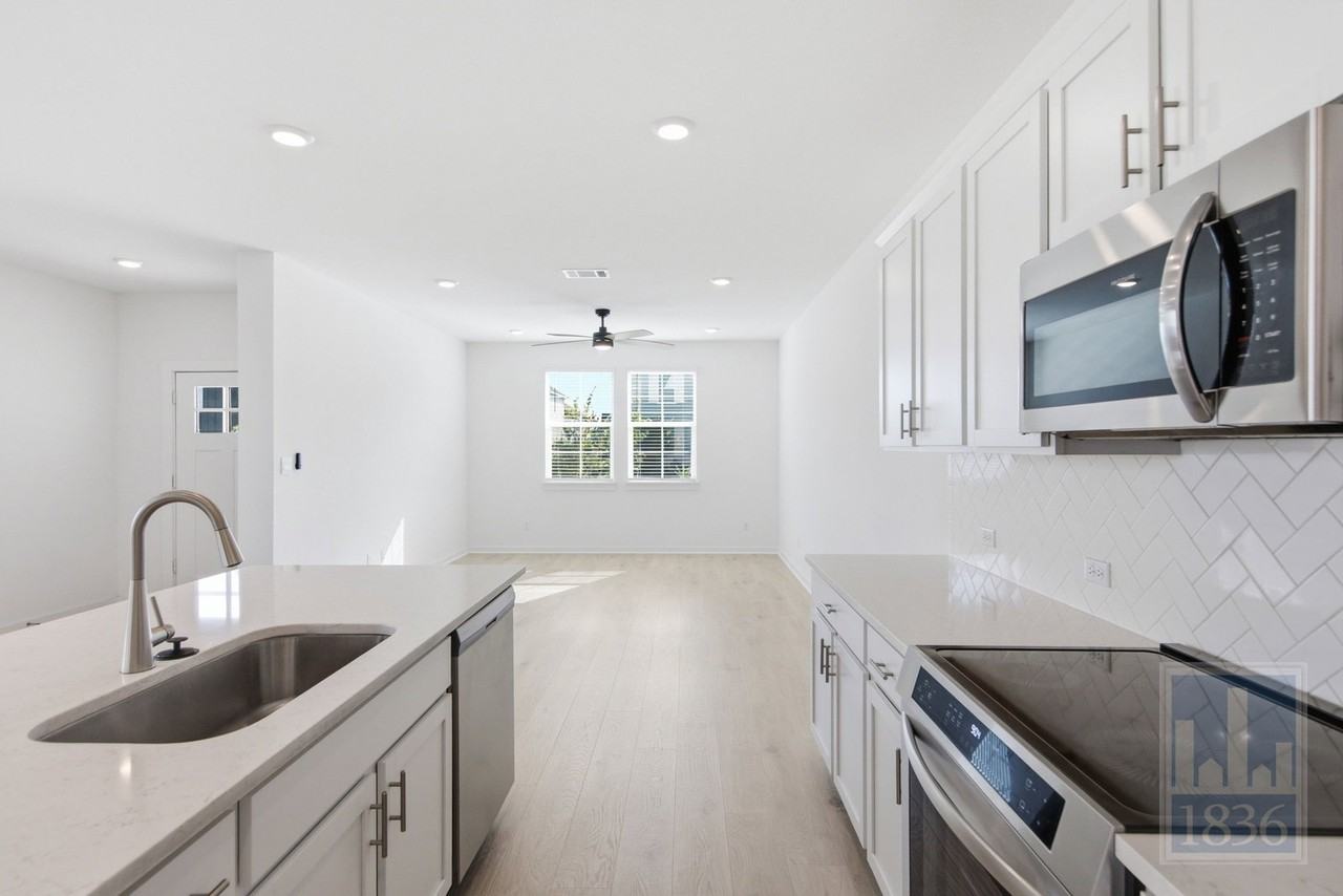 2519 Rose Archer Ln - Photo 7 of 50