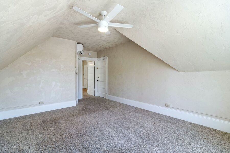 313 Tucker St #C - Photo 4 of 9