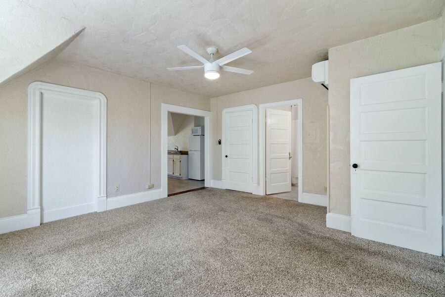 313 Tucker St #C - Photo 6 of 9