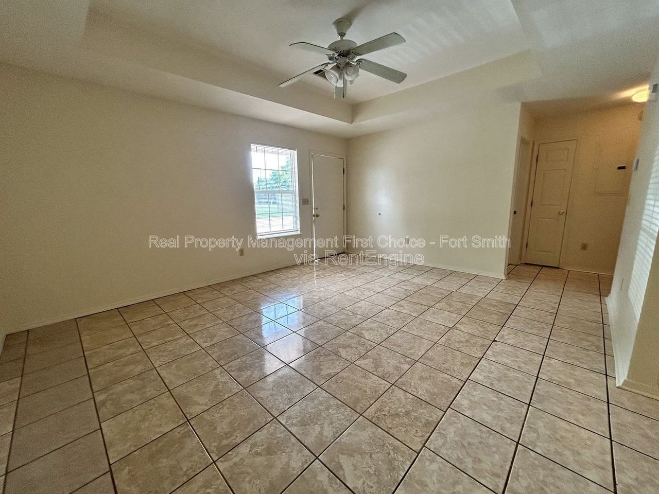 1851 Brazil Ave - Photo 3 of 16