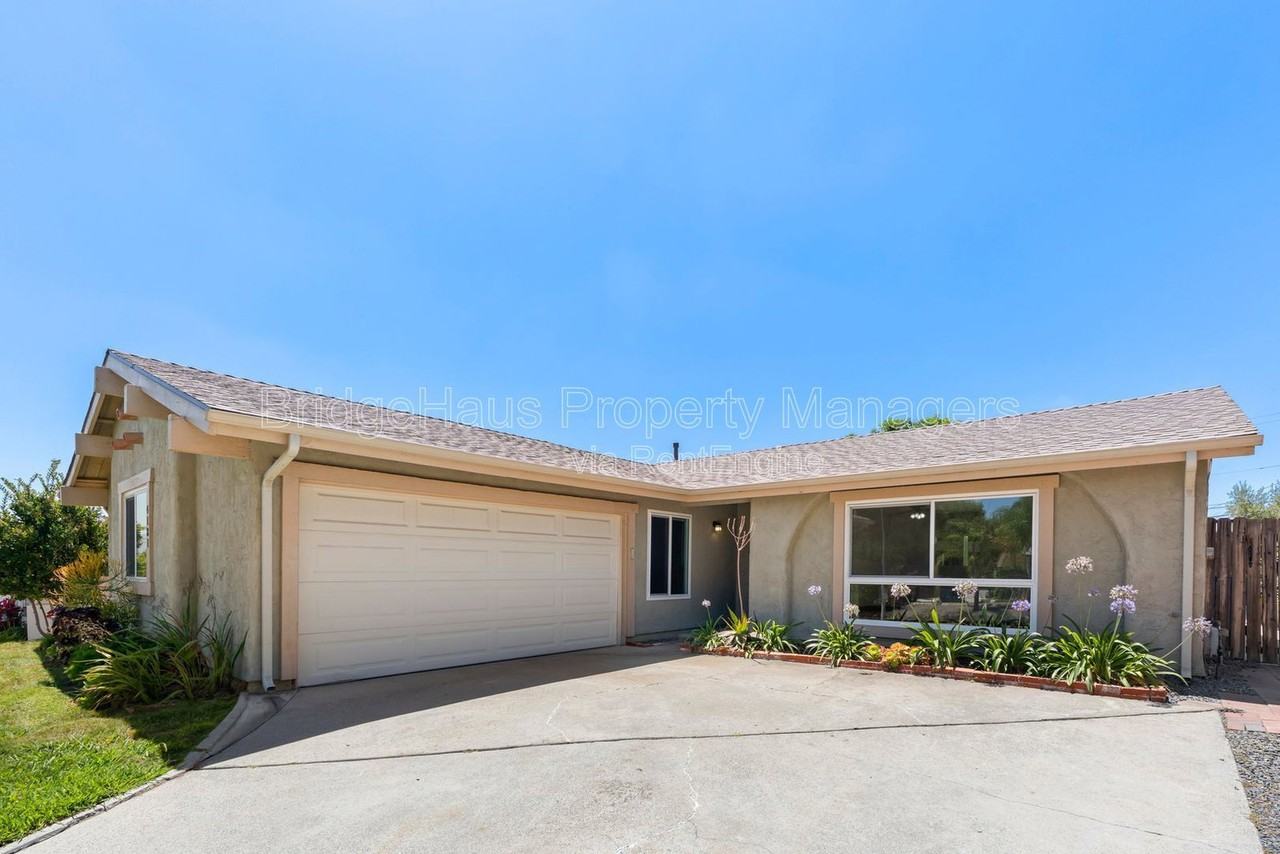 4181 Galbar St - Photo 4 of 39