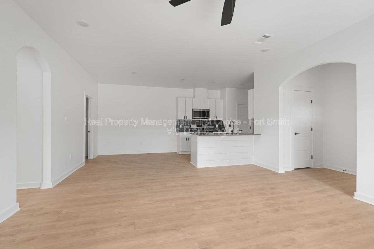 8808 Bainbridge Ct #A - Photo 4 of 22