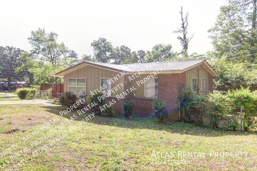 1341 Hartford Dr - Photo 3 of 18
