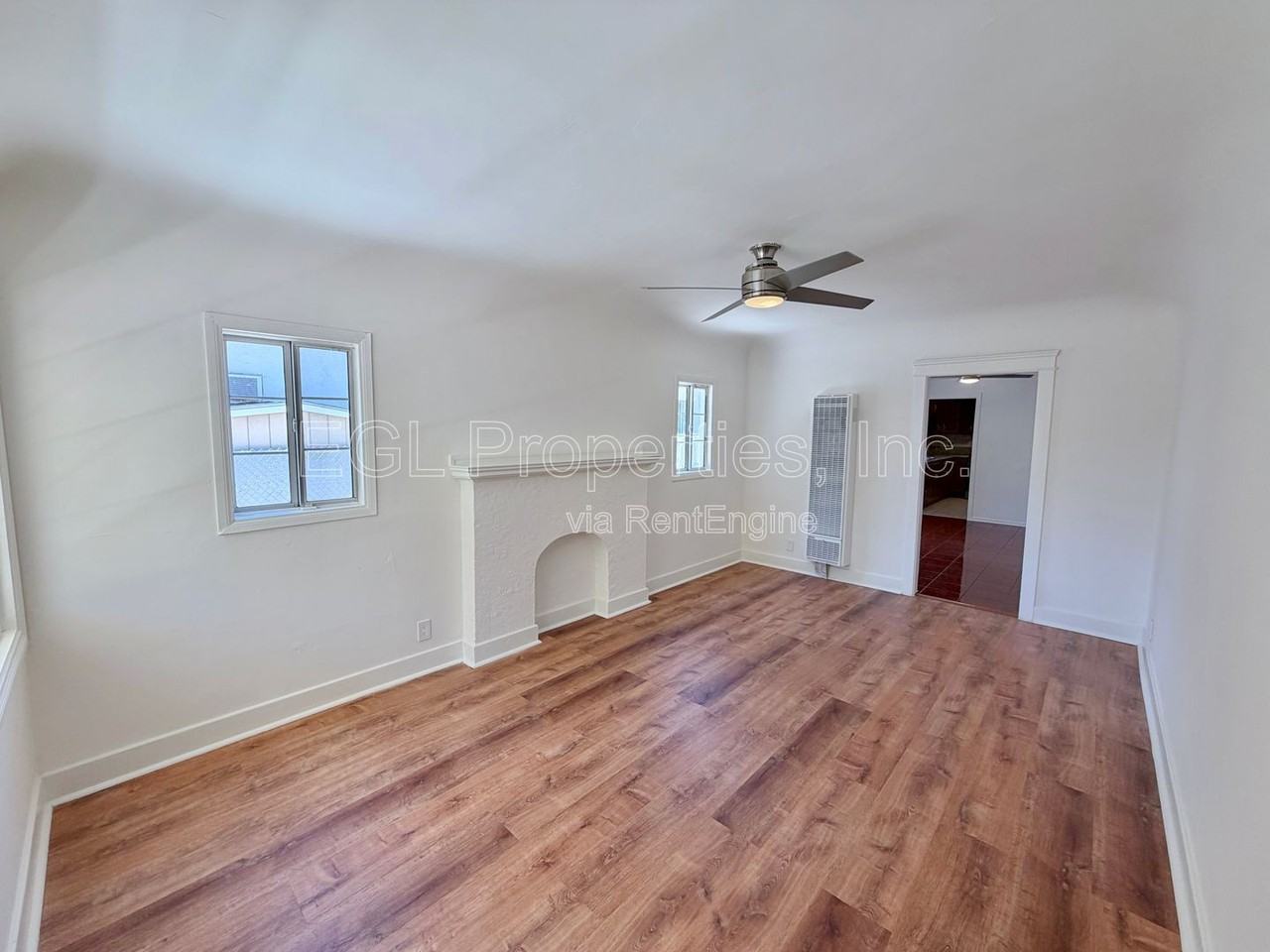 2407 Fernleaf St - Photo 2 of 25