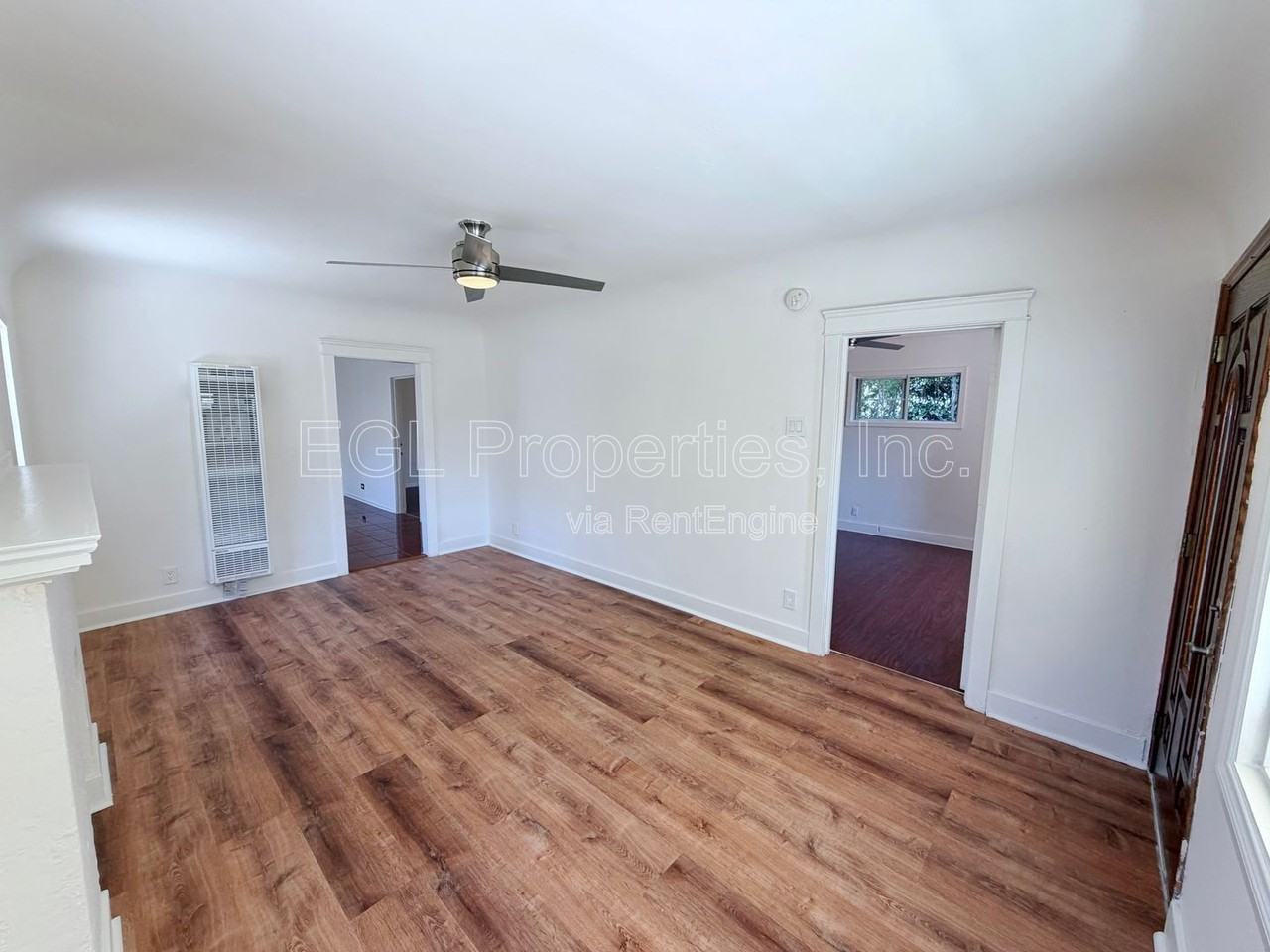 2407 Fernleaf St - Photo 4 of 25