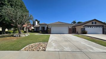 featured image of 8719 Starfish Dr
