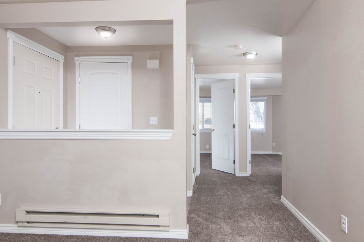 4857 W Sheila Ln - Photo 2 of 12