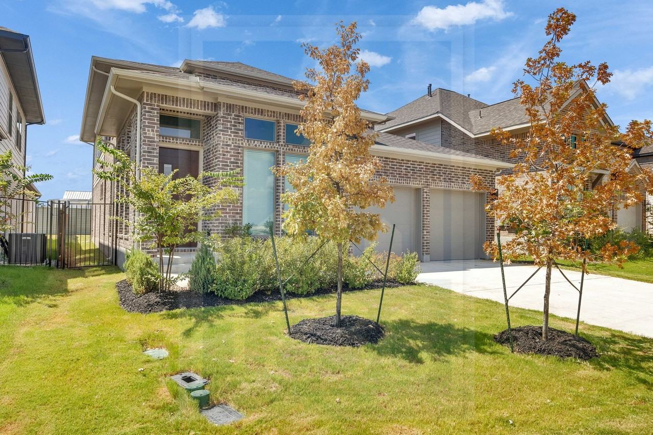129 Shadduck Way - Photo 3 of 50
